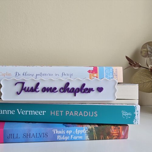 Just one chapter – Boekenlegger